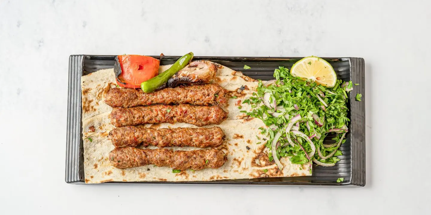 مطعم راية الندوة البخاري cover