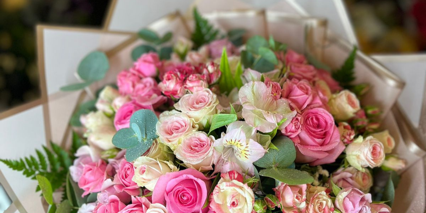 Roseo Flowers cover
