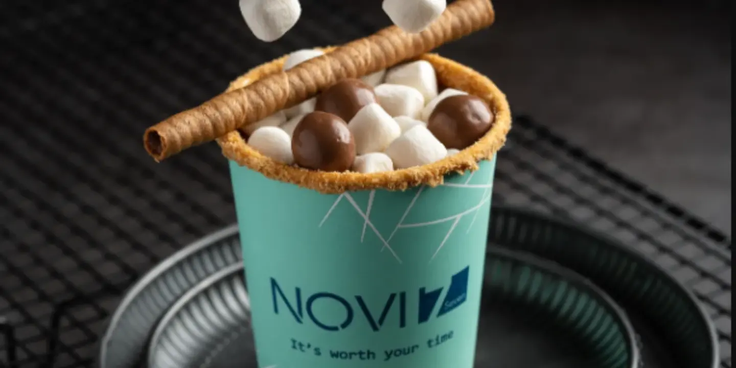 Novi7 cover