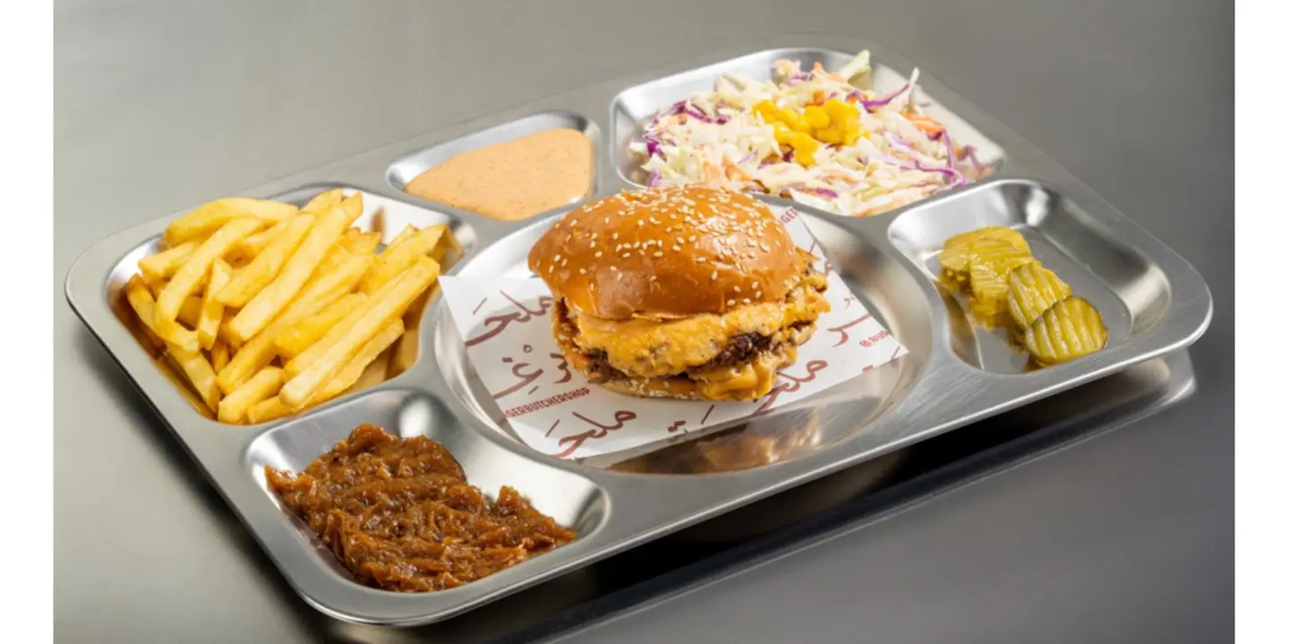 ملحمة برغر  cover