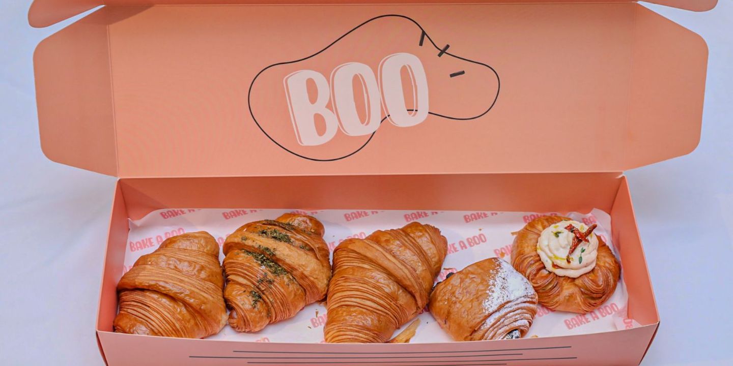 Bake a boo cover