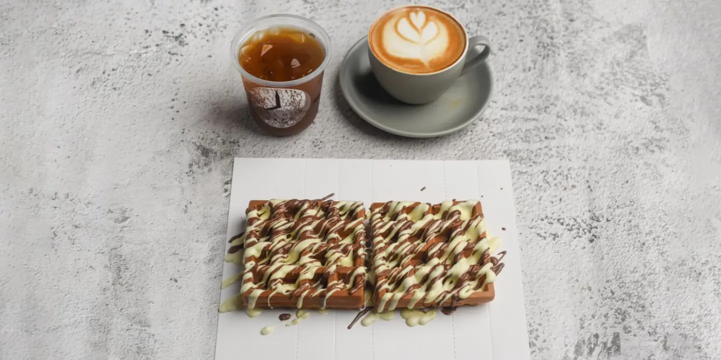 7 أكلوك كوفي  cover