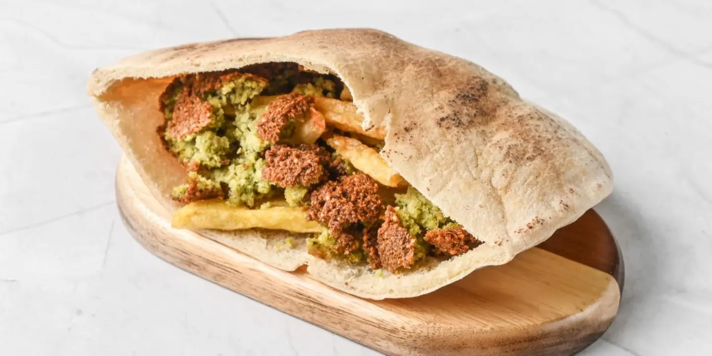 Alhaqel For fast food cover