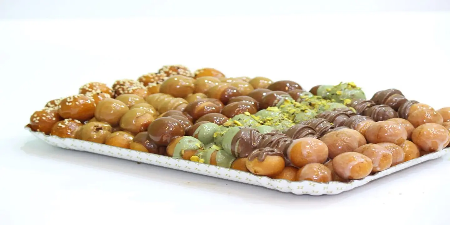خلية وبلح  cover