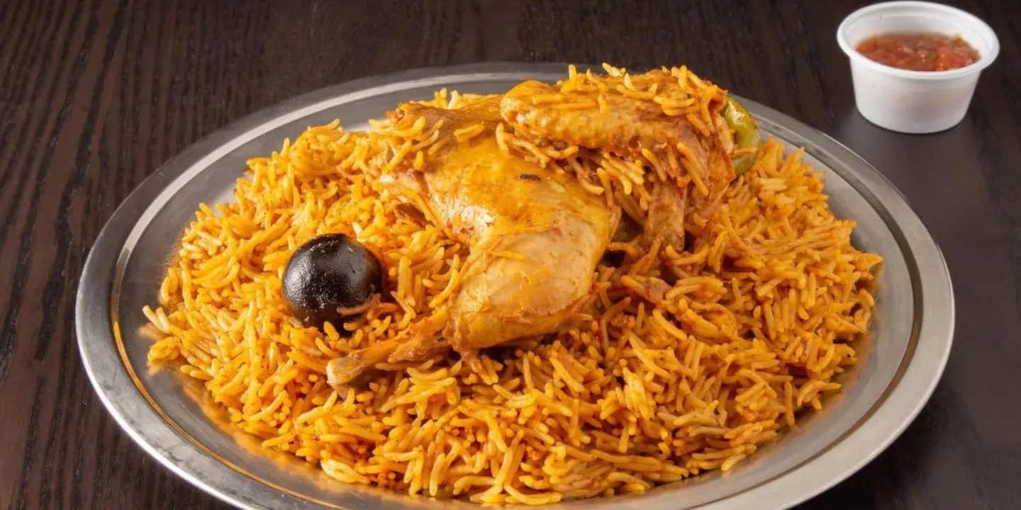 ميدان العوالي cover
