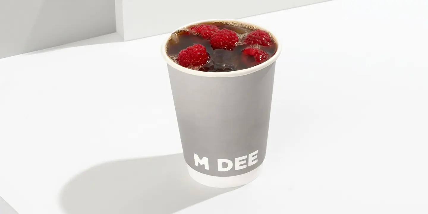 M DEE cover