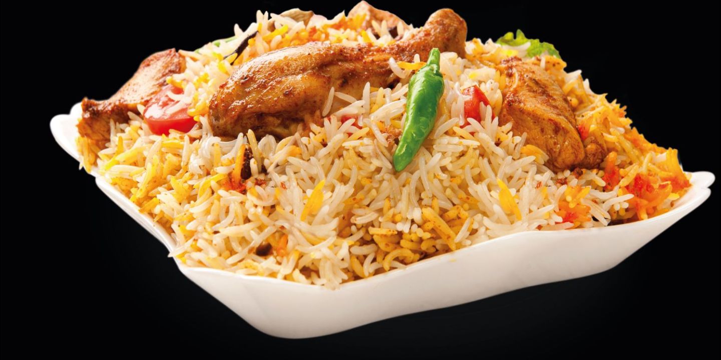 القمة cover