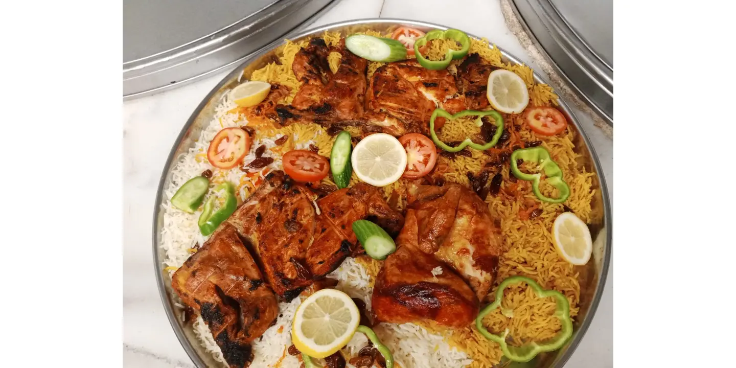 مطعم شواية الحمراء البخاري cover