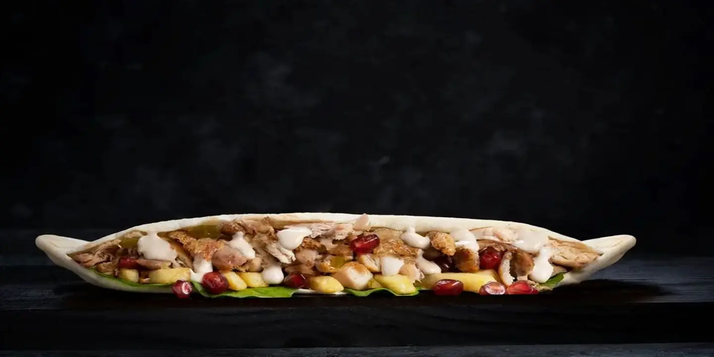 ملح وزاد cover