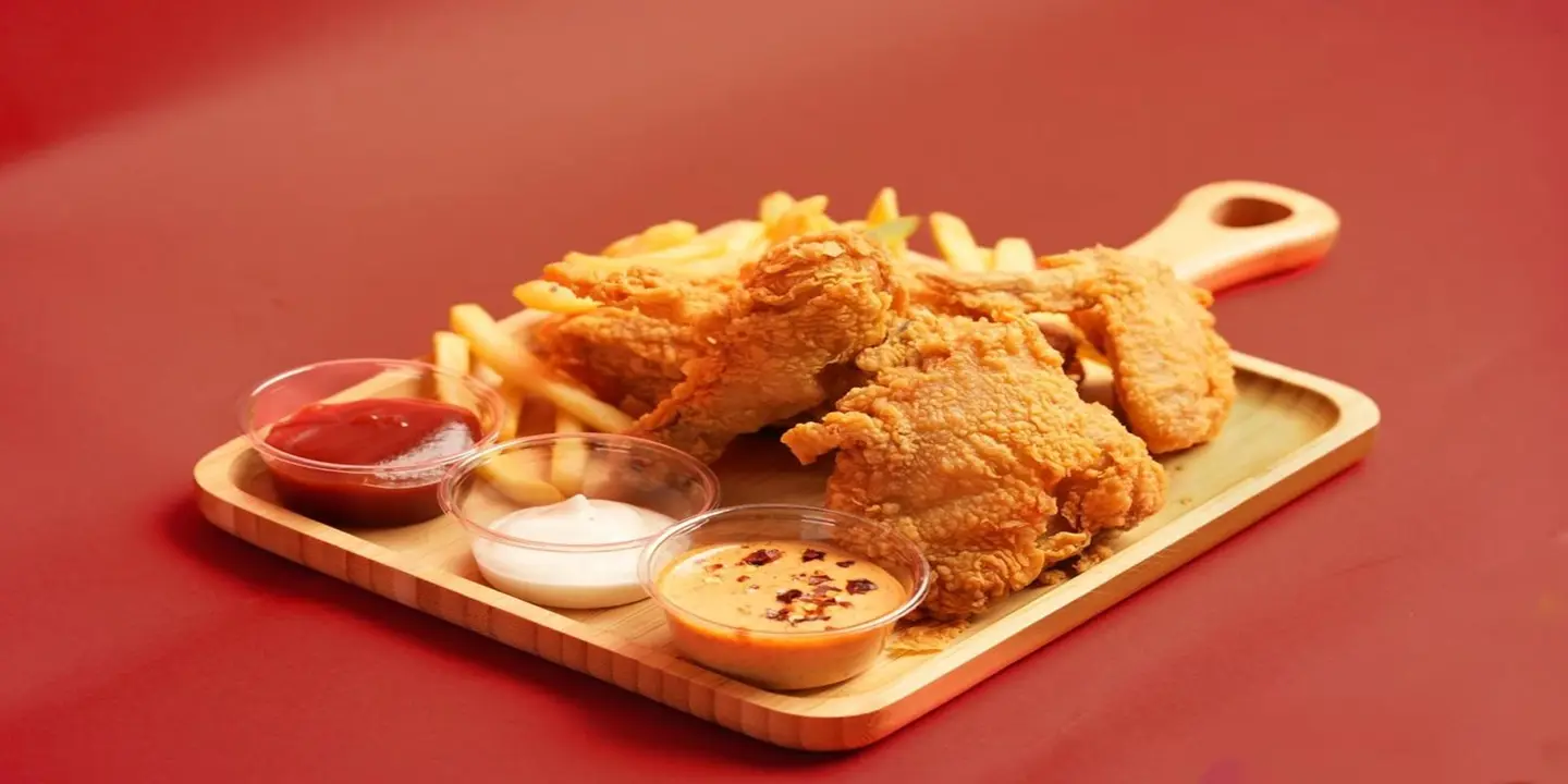 Zaad Alostura Broasted & Zinger cover