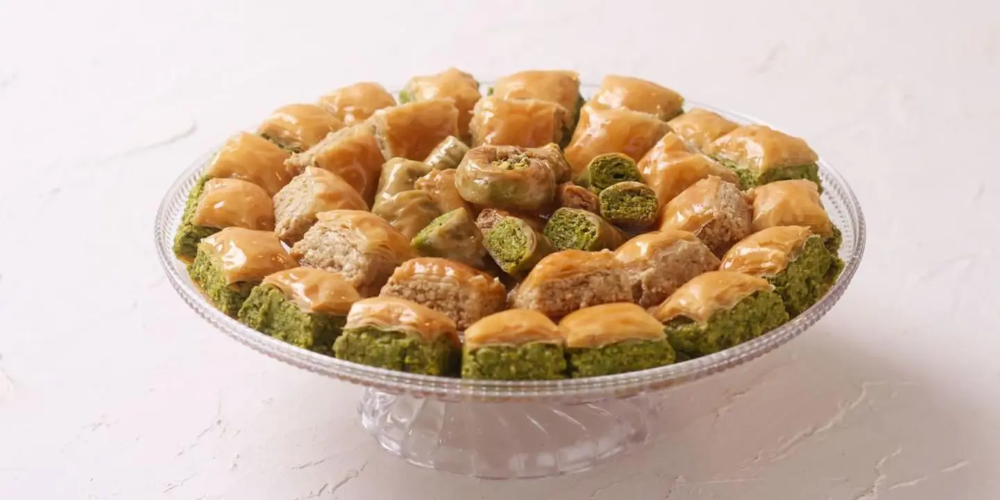 Kamel Al Mhawi Sweets cover