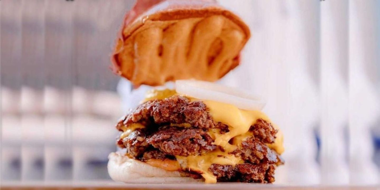 Moo Burger cover