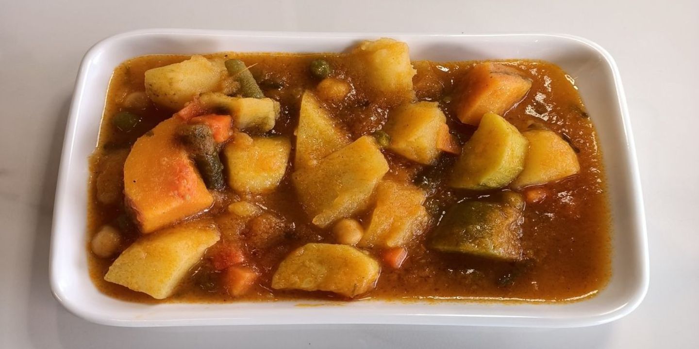 مطعم بخاري الناصرية cover