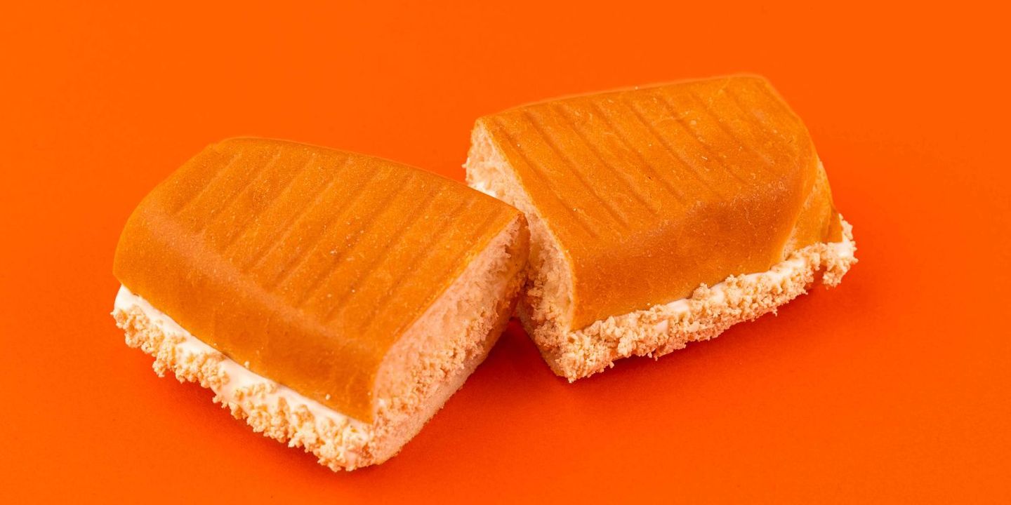 نص خبزه hero