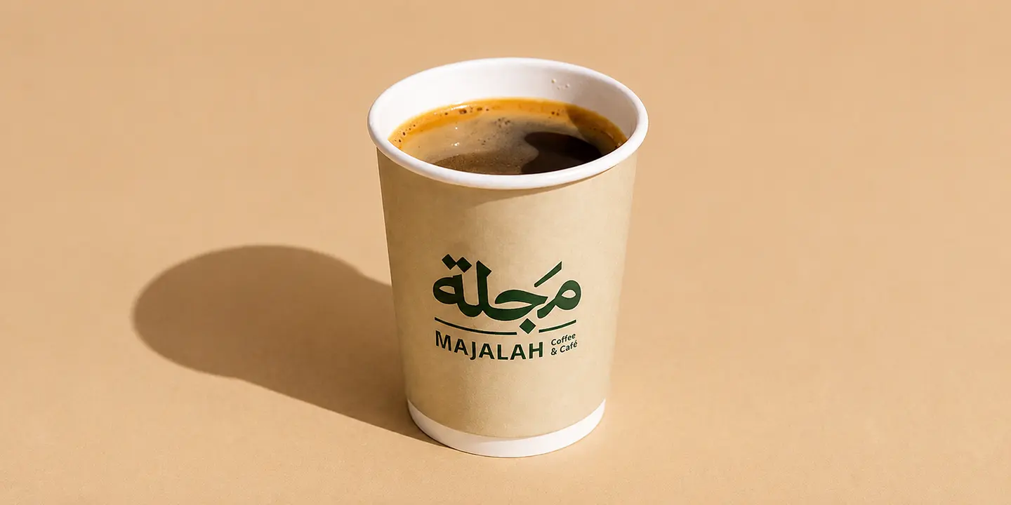 مجلة cover