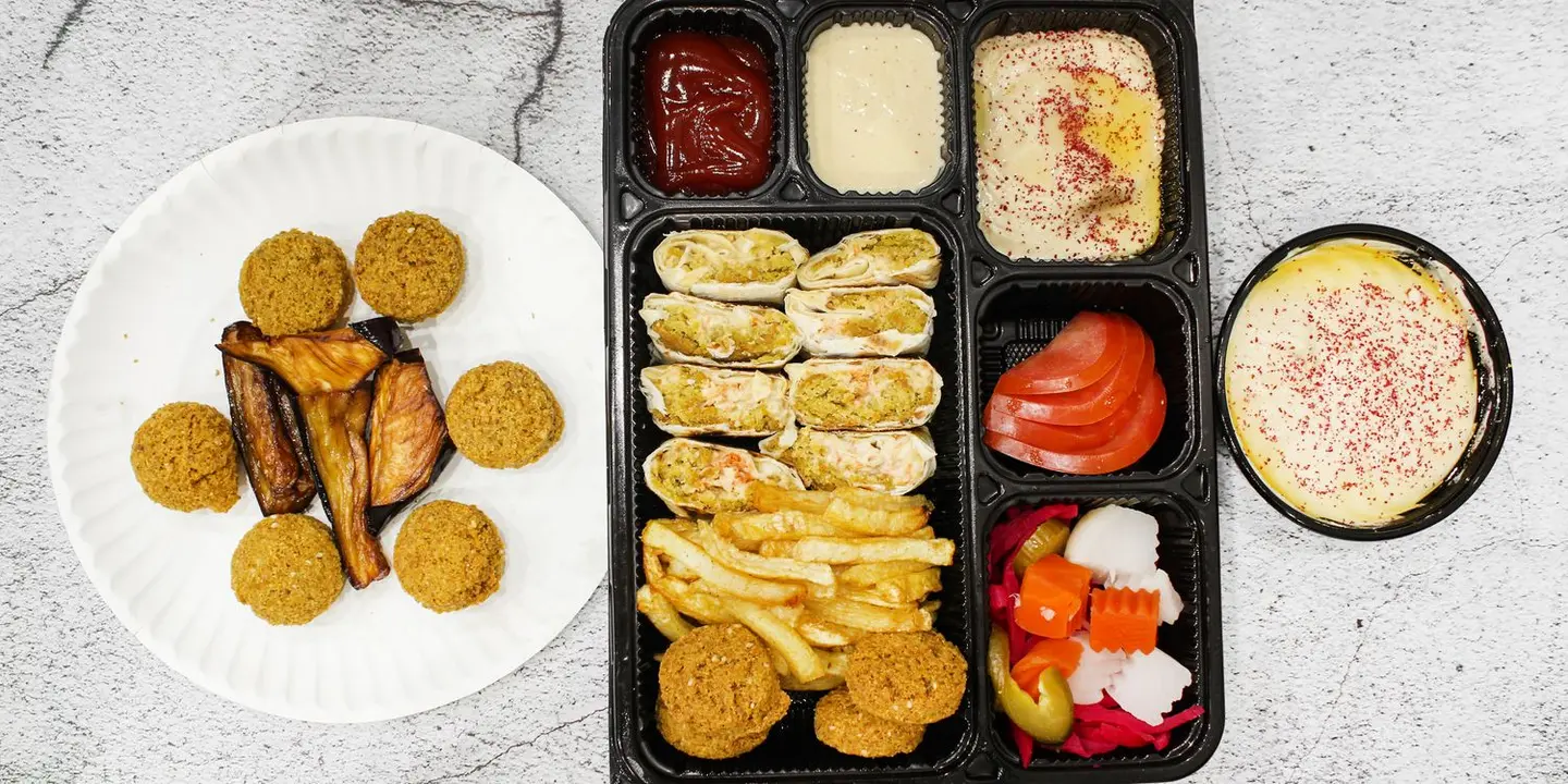 حمص و ليمون cover