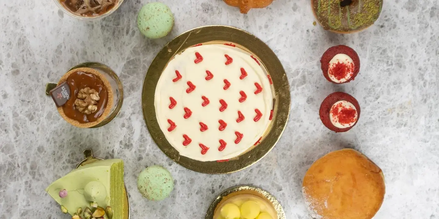 مس دونتس cover