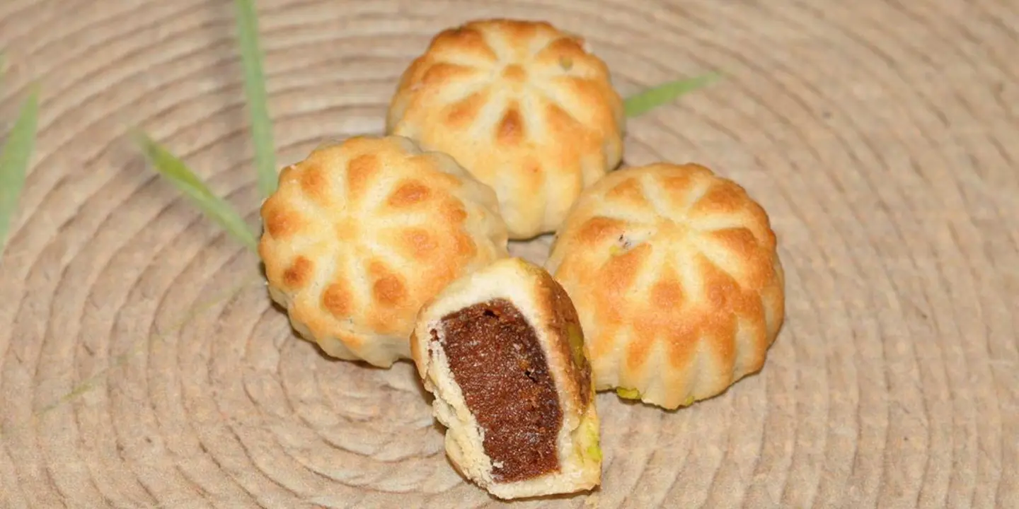 معمولينا cover