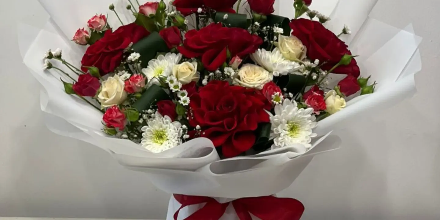 Taleela rose cover