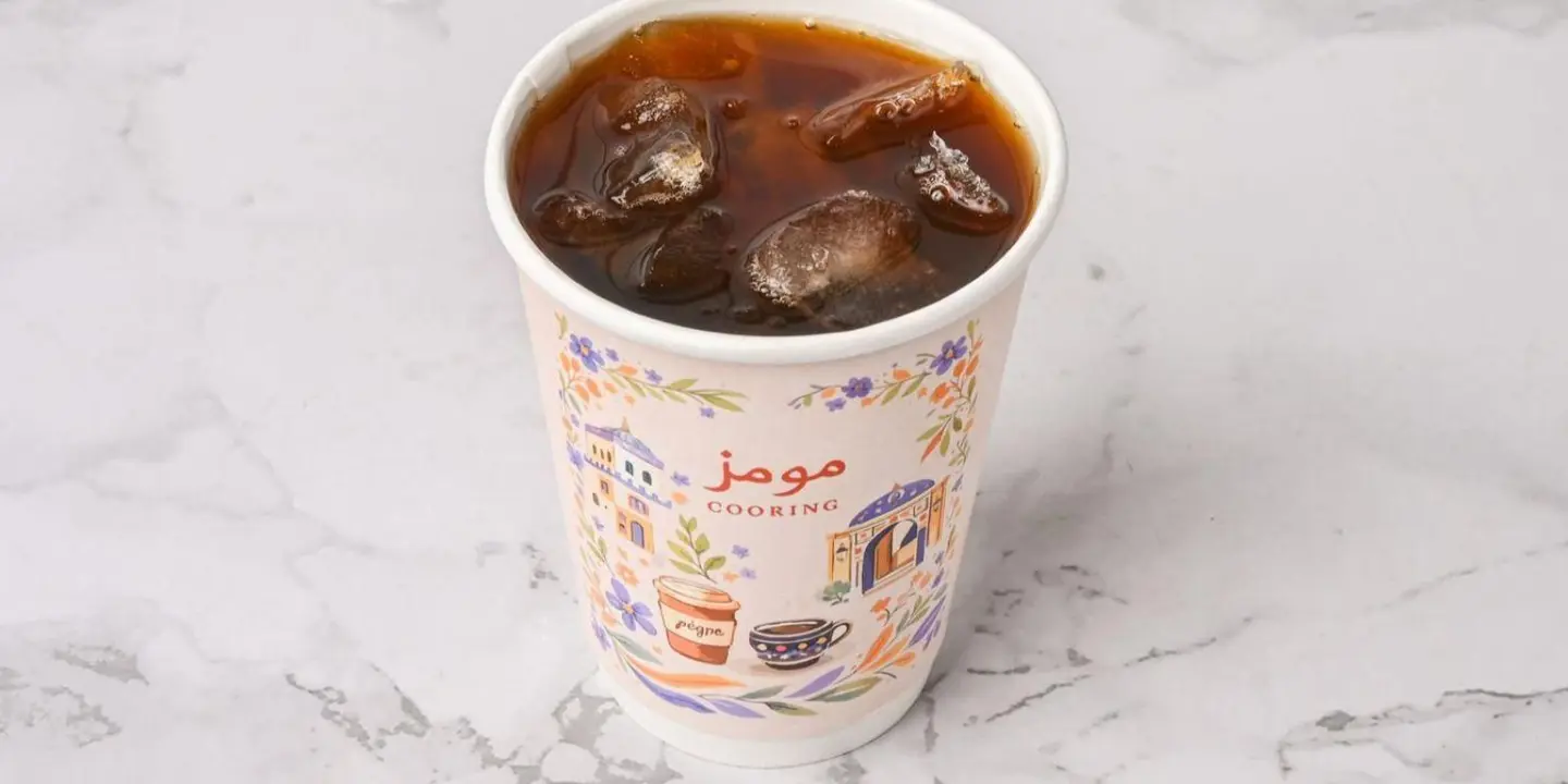 مومز cover