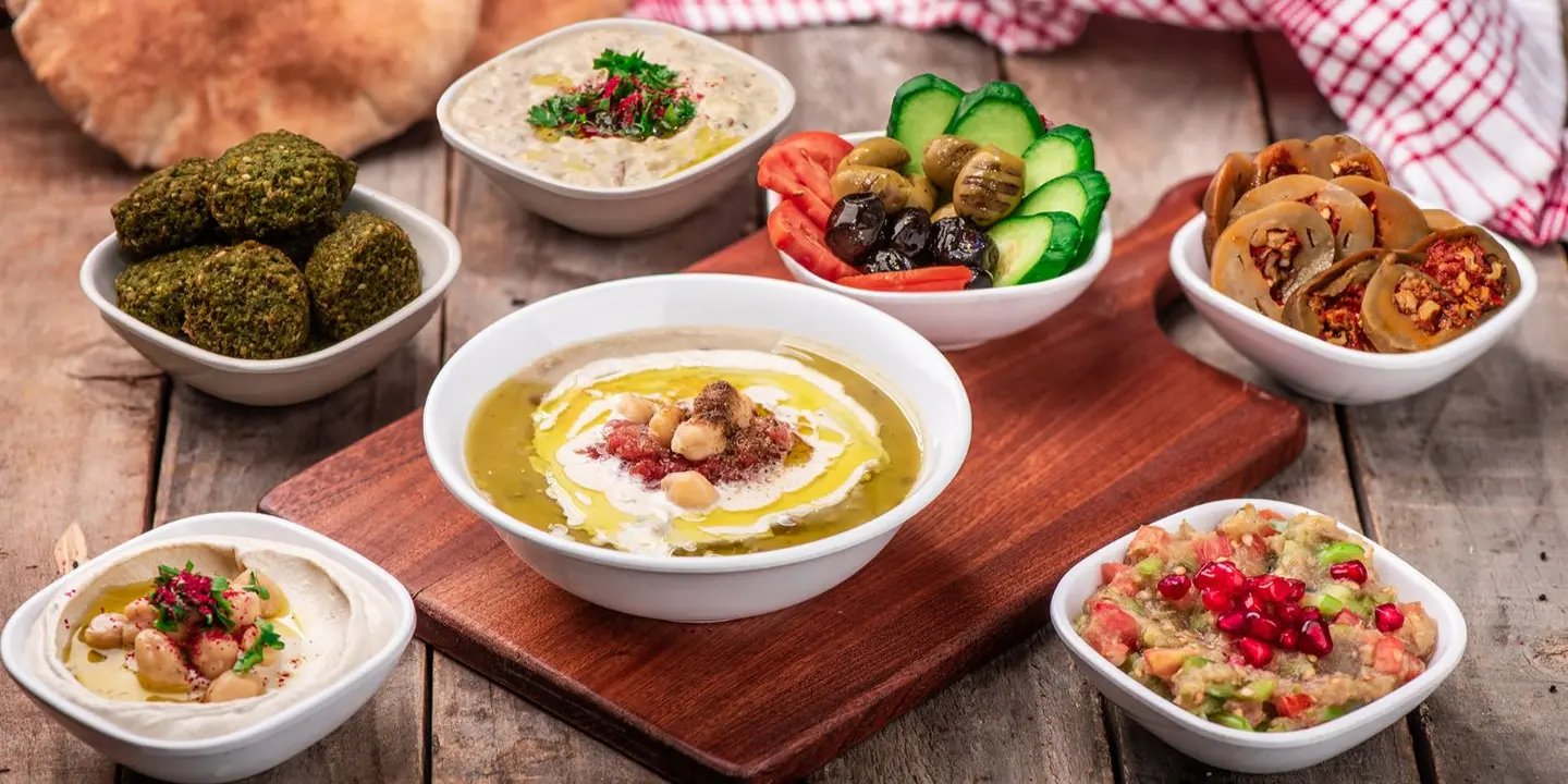 Qaryat Tayyiba Meal cover