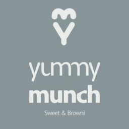 YUMMY MUNCH logo