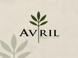 مقهى ومطعم أفريل logo