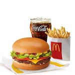 Cheeseburger with Lettuce & Tomatoes with Small Fries and Drink