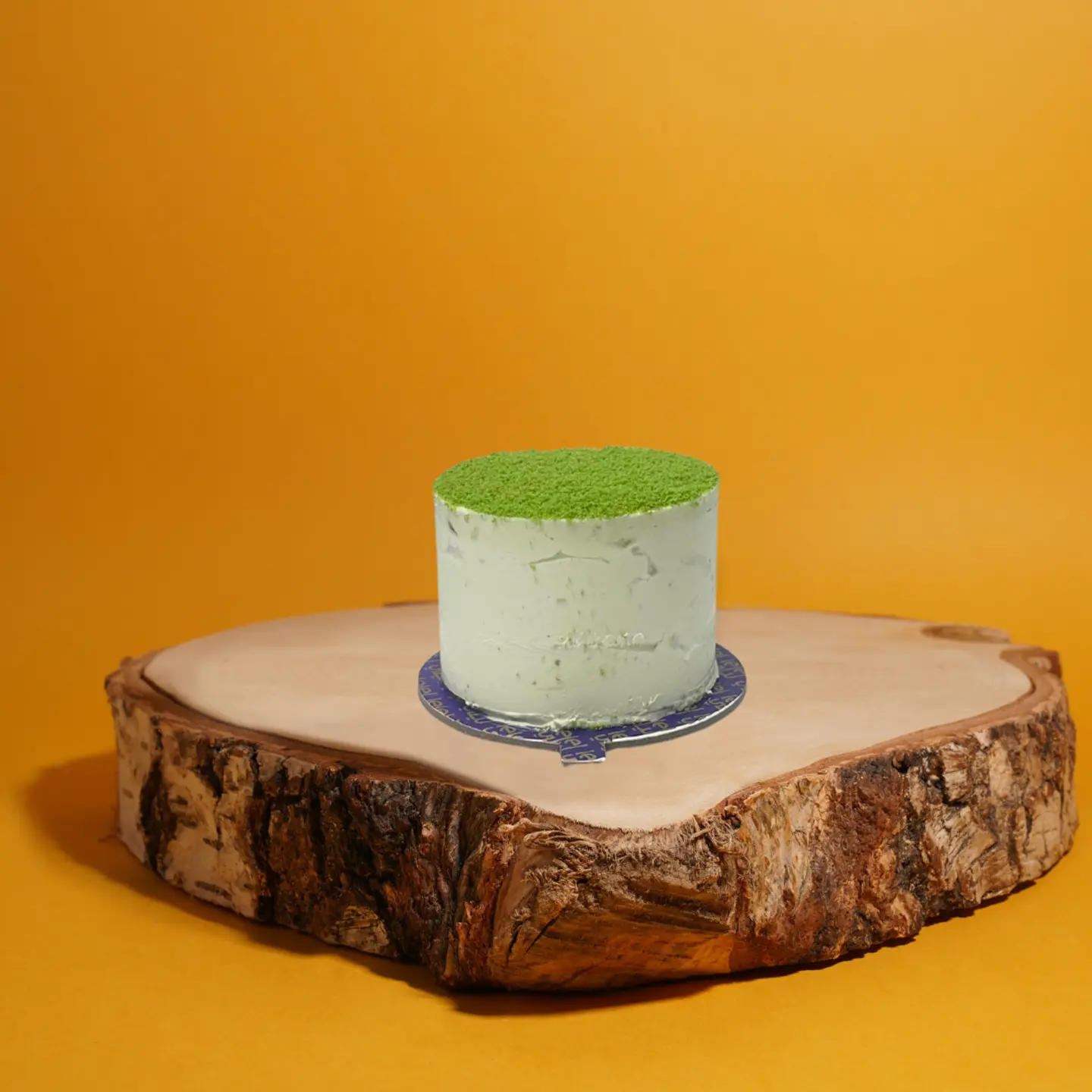 كيك الماتشا الصغيرة