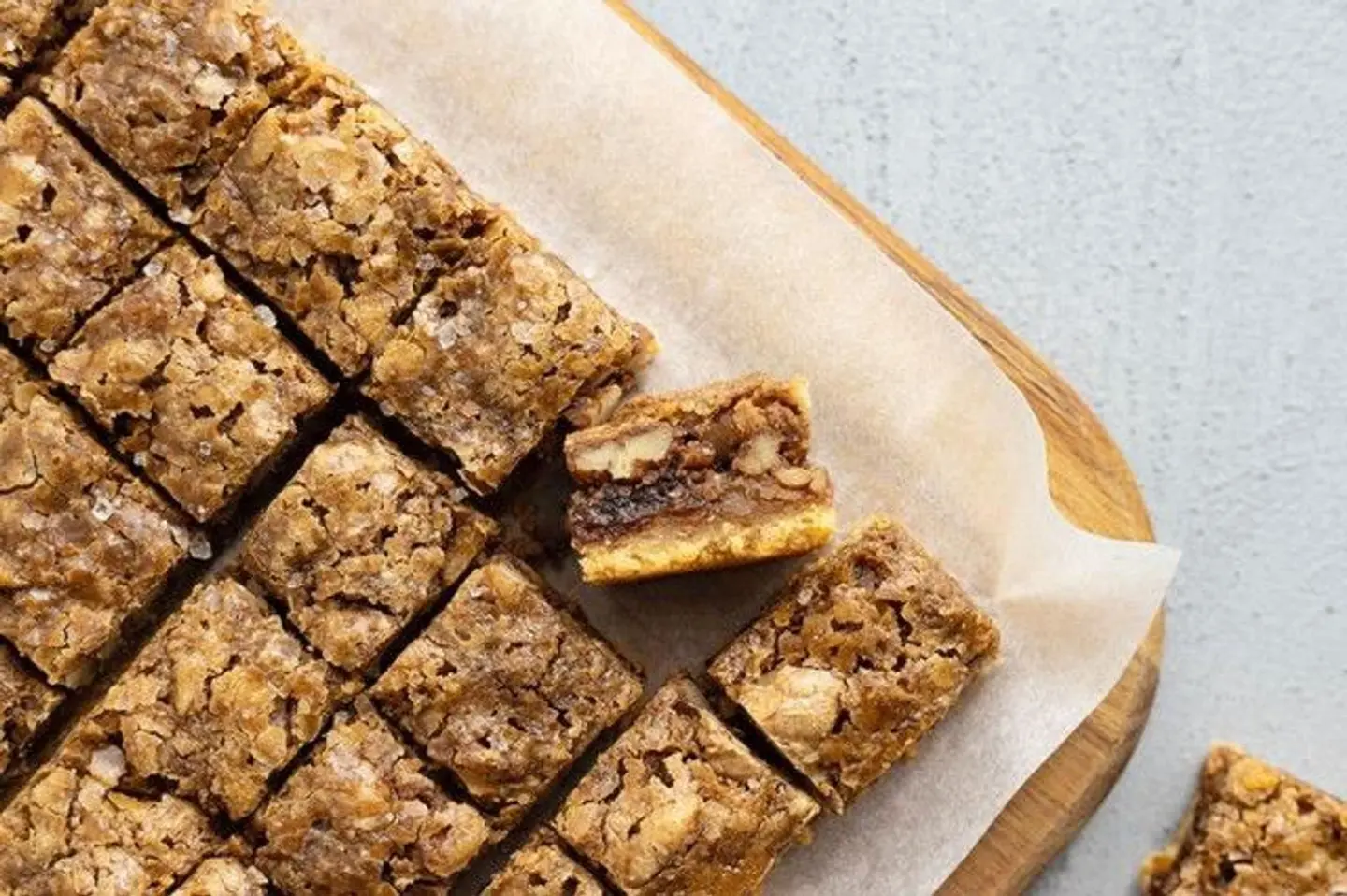 تارت بيكان بالتمر كبير