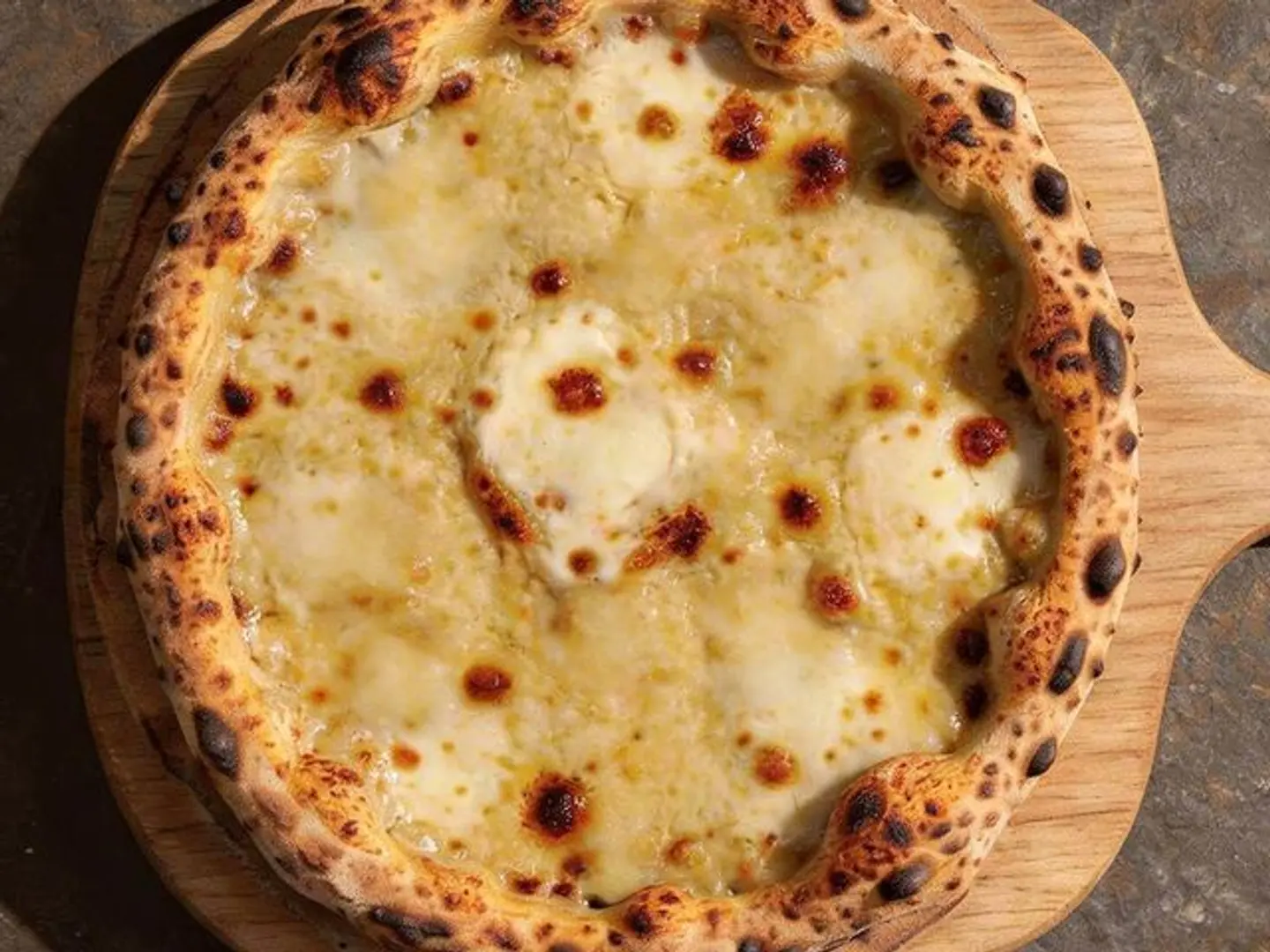 Four Cheese Pizza Napoli