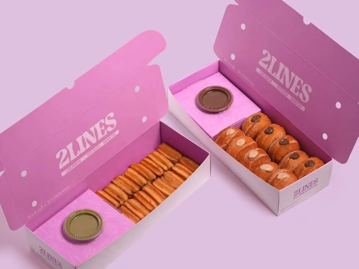 بوكس مكس ١٠ قطع دونات محشية و١٦قطعة تشوروز محشية