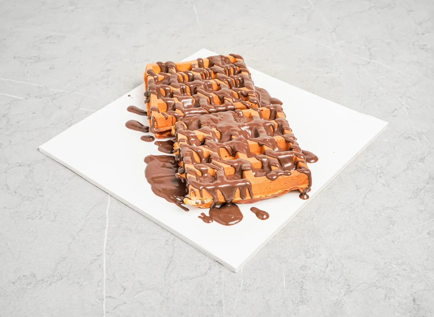 كلاسيك وافل و 2 قهوة من اختيارك