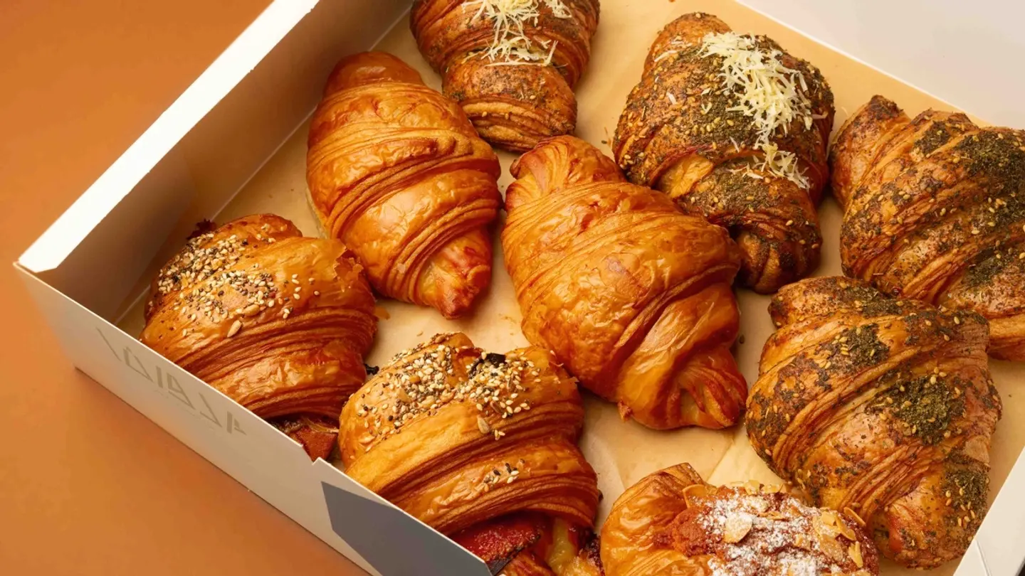 Box Of 9 Croissants