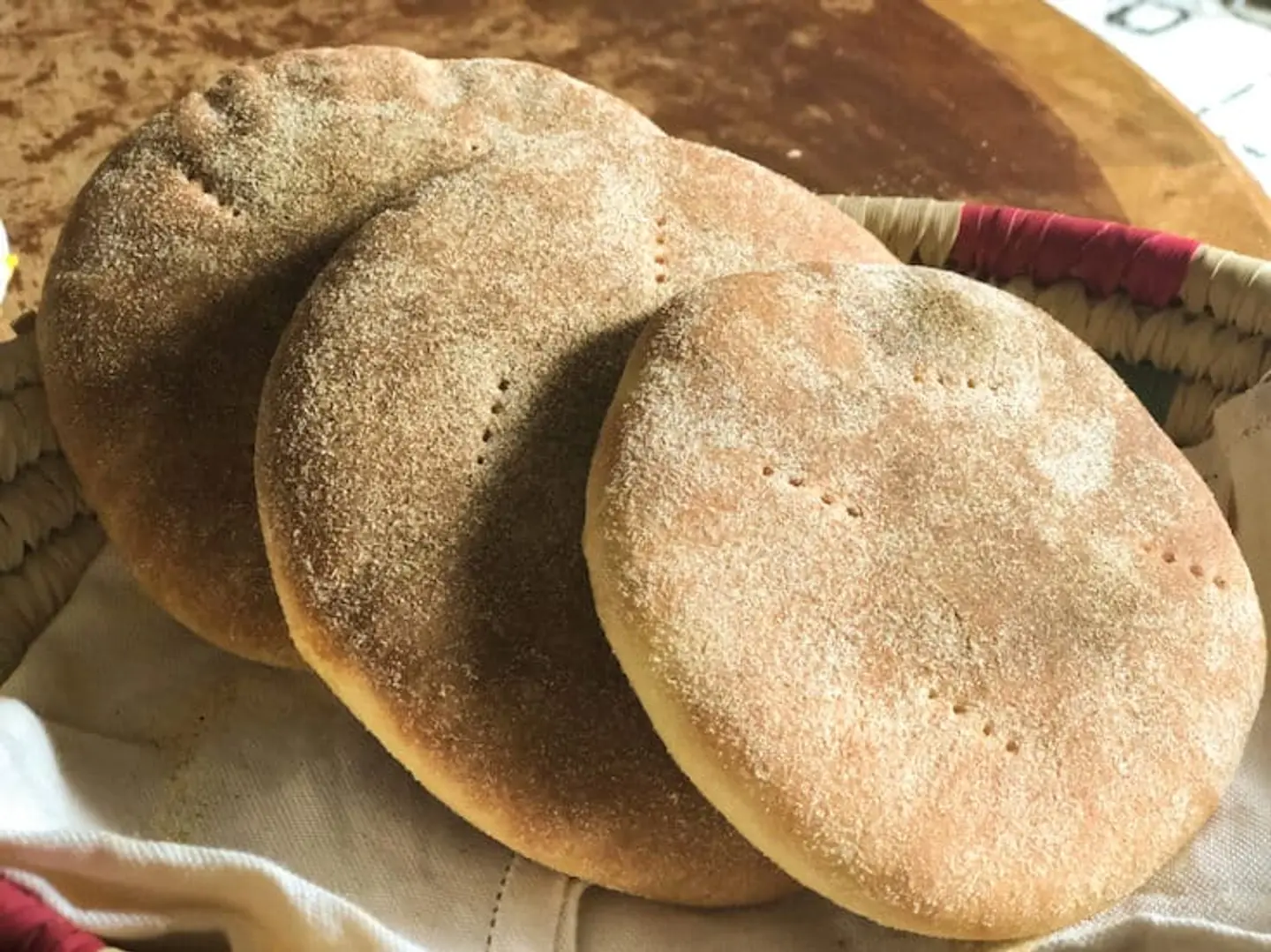 خبز بر مغربي صغير