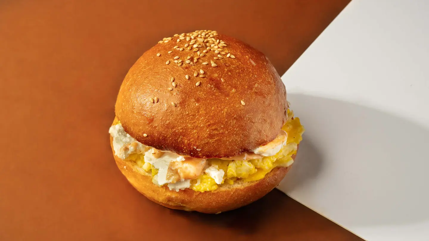 Goat Chees And Egg Bun