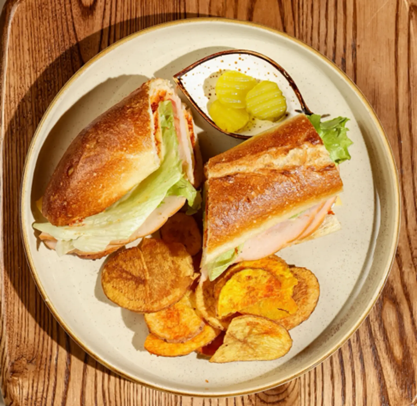 ساندوتش ديك الرومي بالباقيت التقليدي