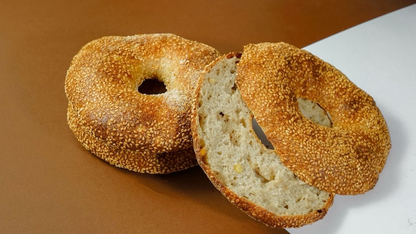 خبز شريك حجري بالحمص