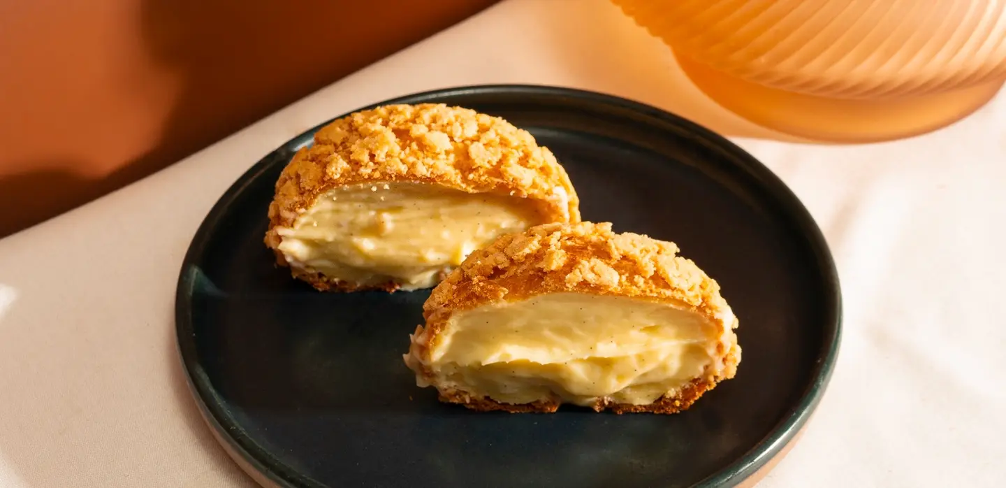 Vanilla Bean Cream Puffs