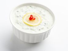 خيار باللبن