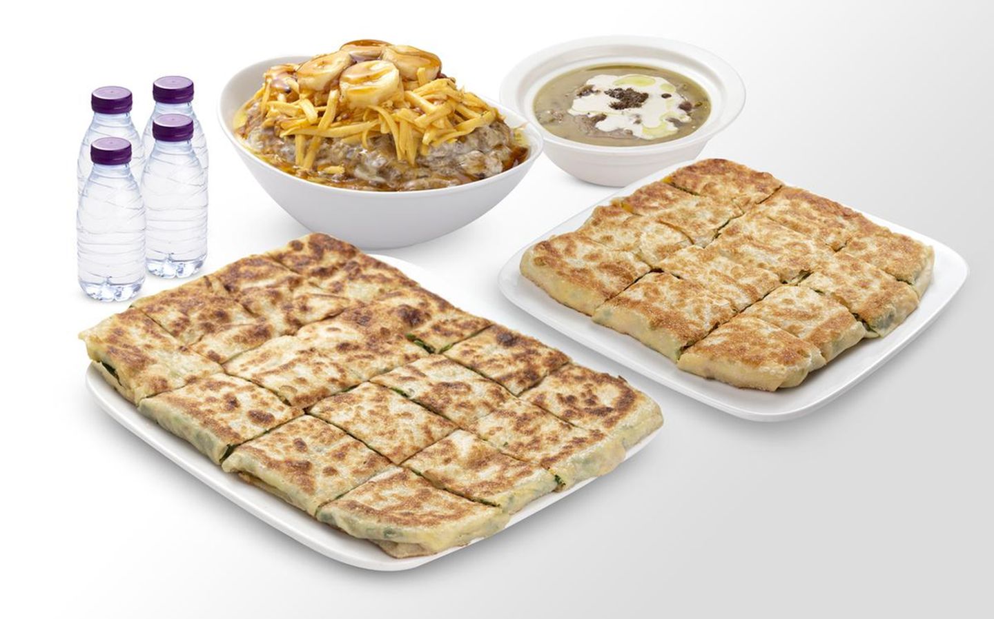 وجبة عائلية وسط