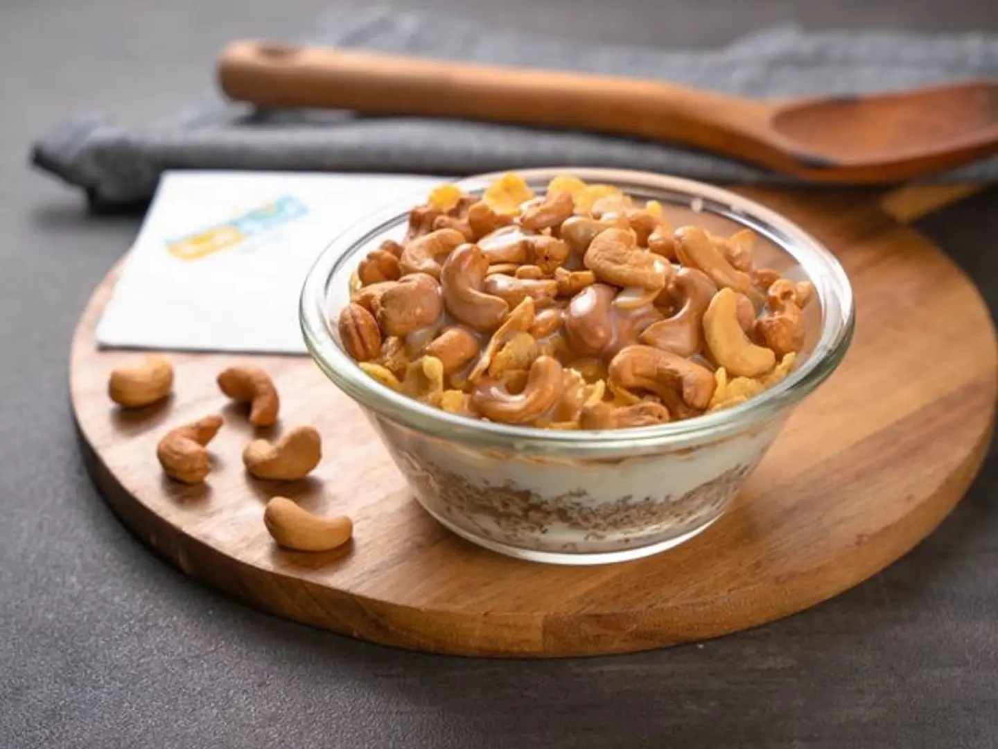 Arika With Cashew