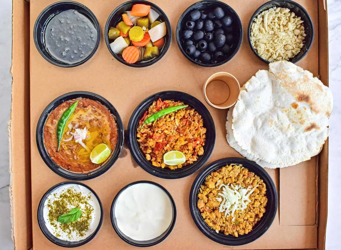 وجبة فطور كبيرة سفري