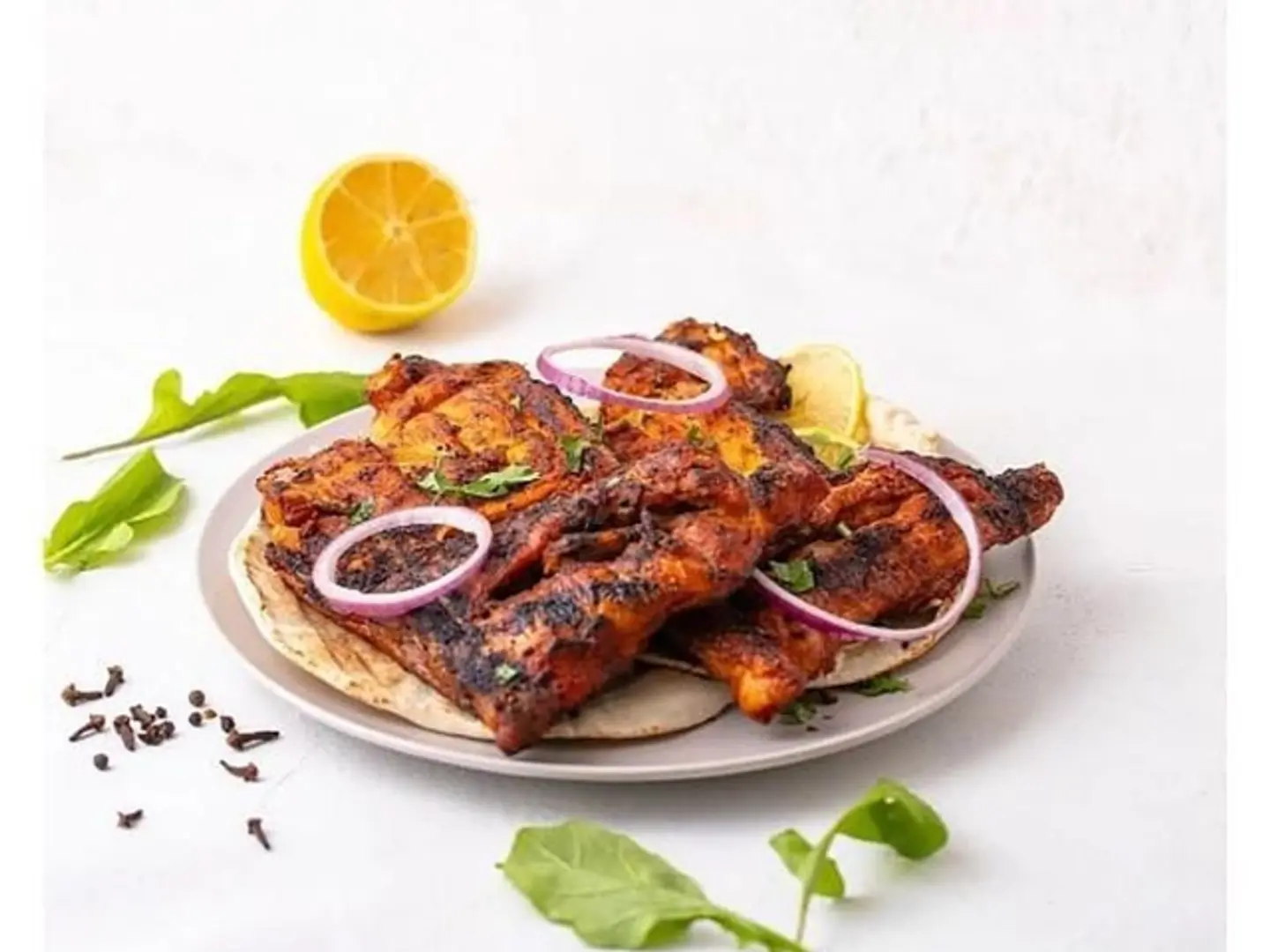 نص دجاج على الفحم نفر