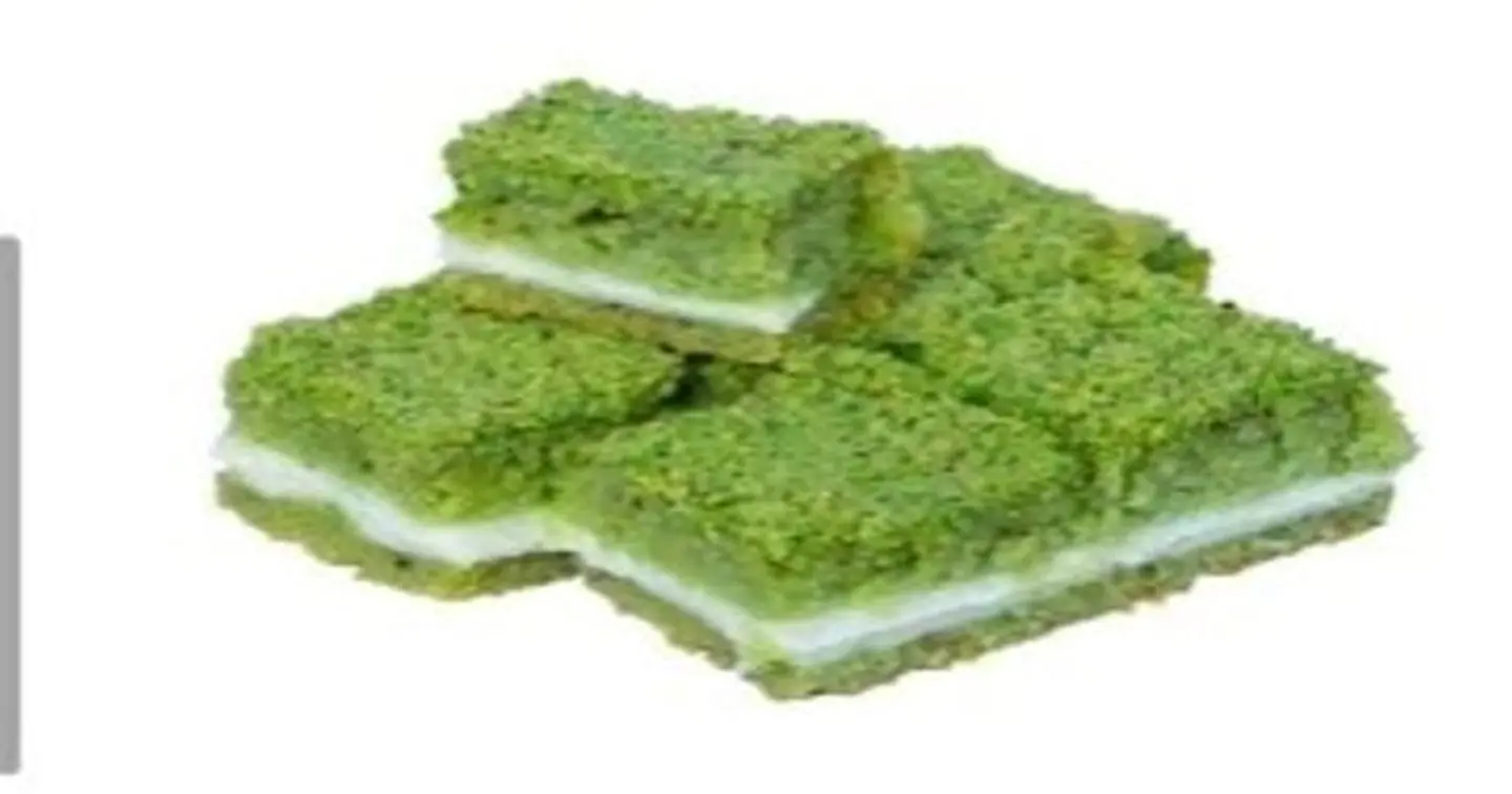 Basbousa With Cream And Pistachio