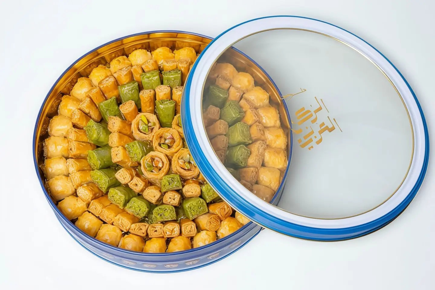 علبة بقلاوة