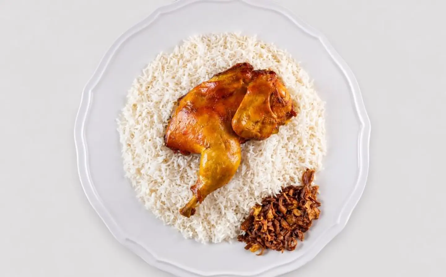 نص دجاج مندي مع رز أبيض