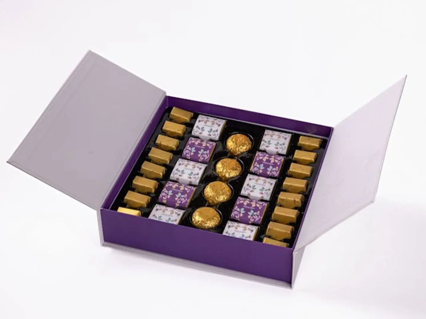 بوكس هدايا شوكولاتة السعادة