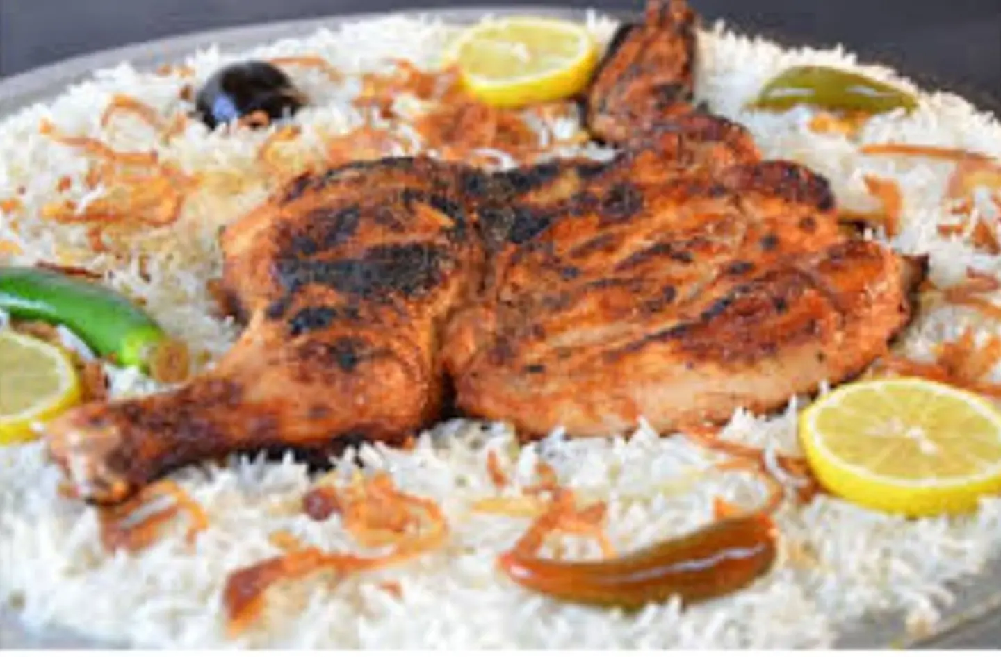 نص حبة فحم مع رز