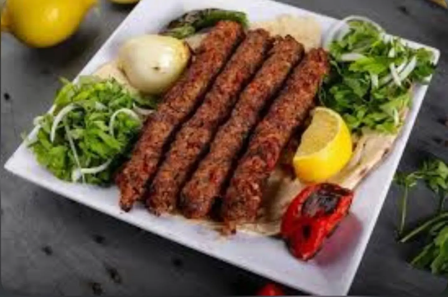 وجبة كباب لحم